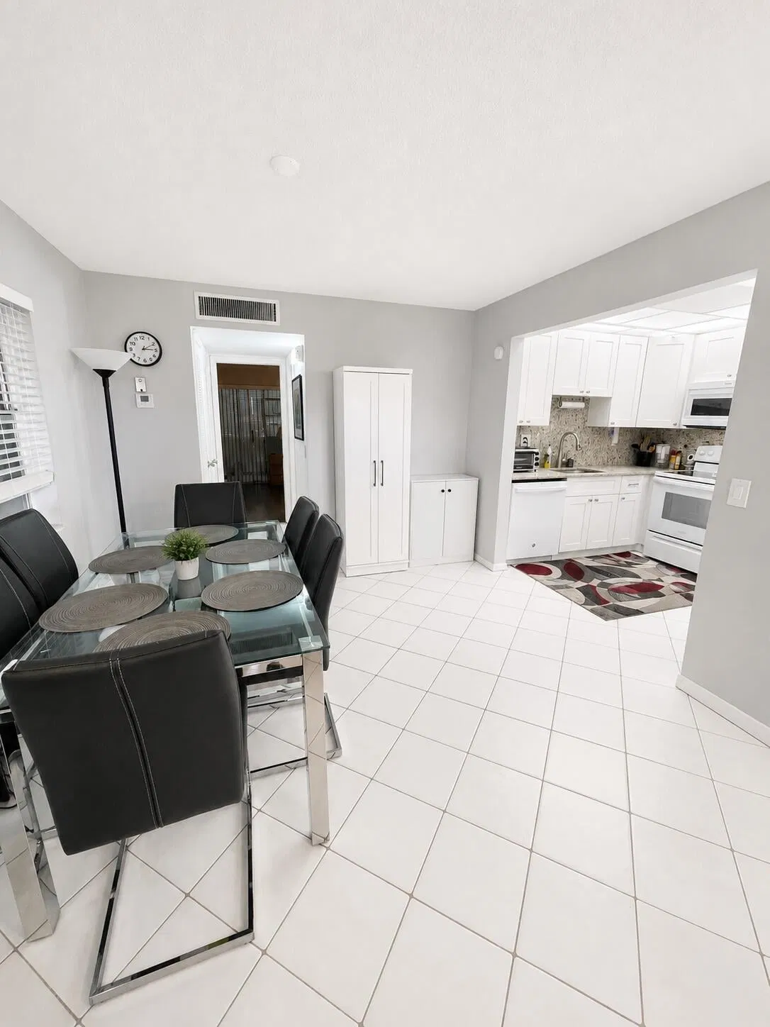 Residence photo 7