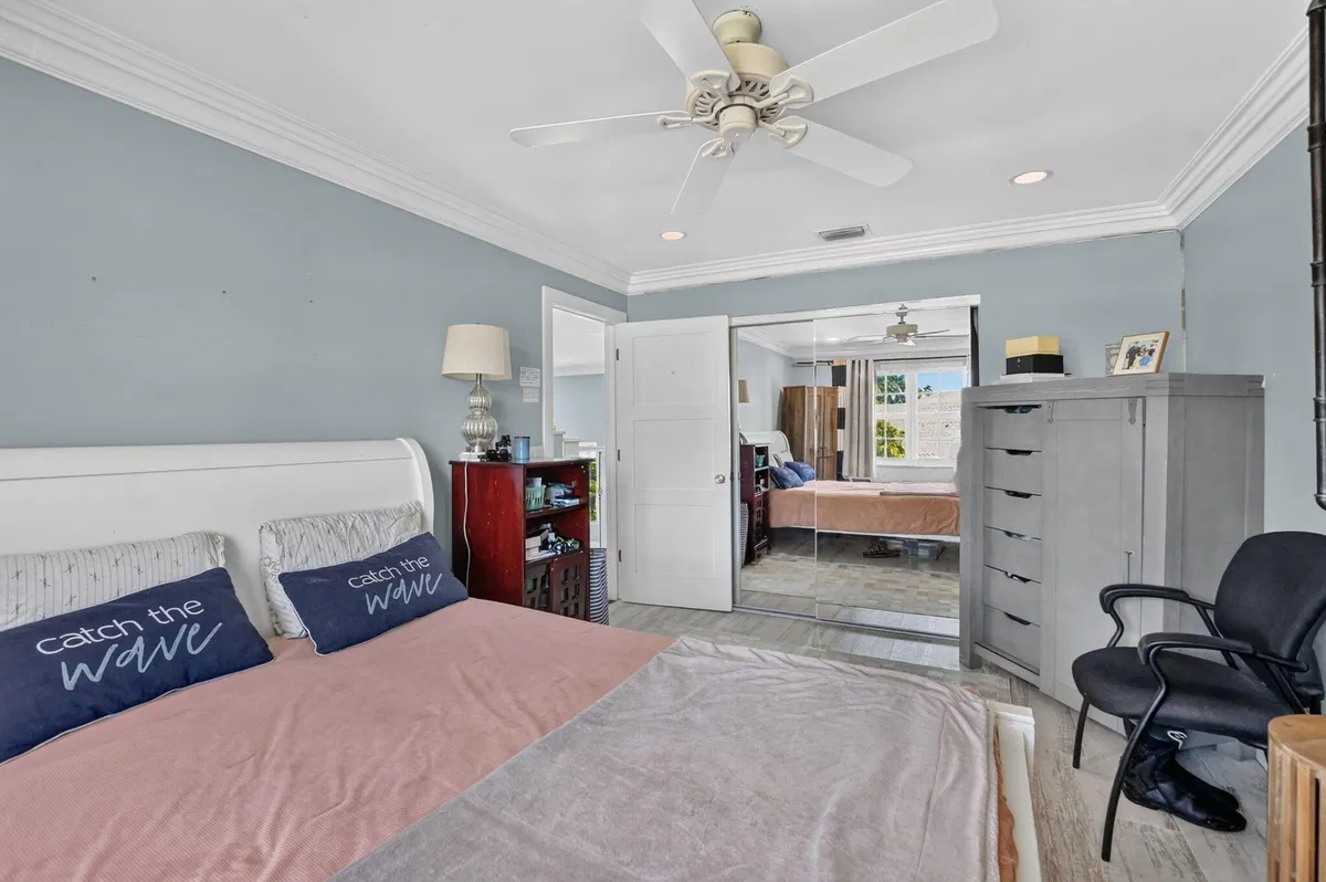  Residence photo 28