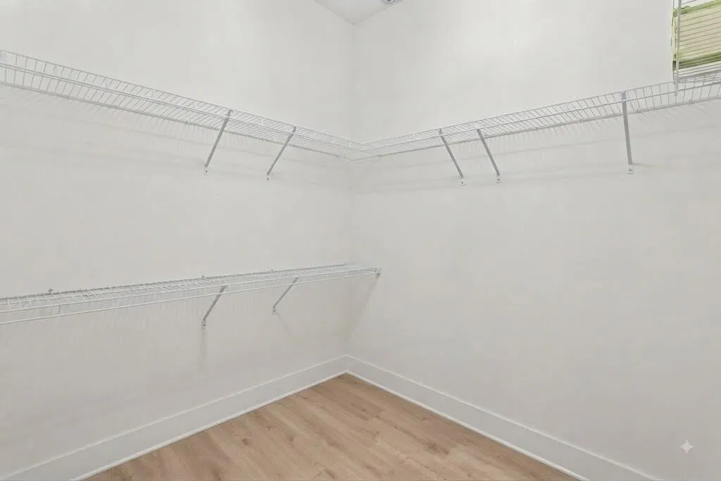 Residence photo 43