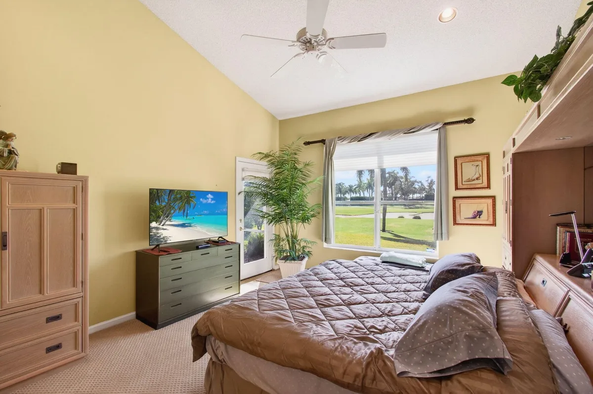  Residence photo 28