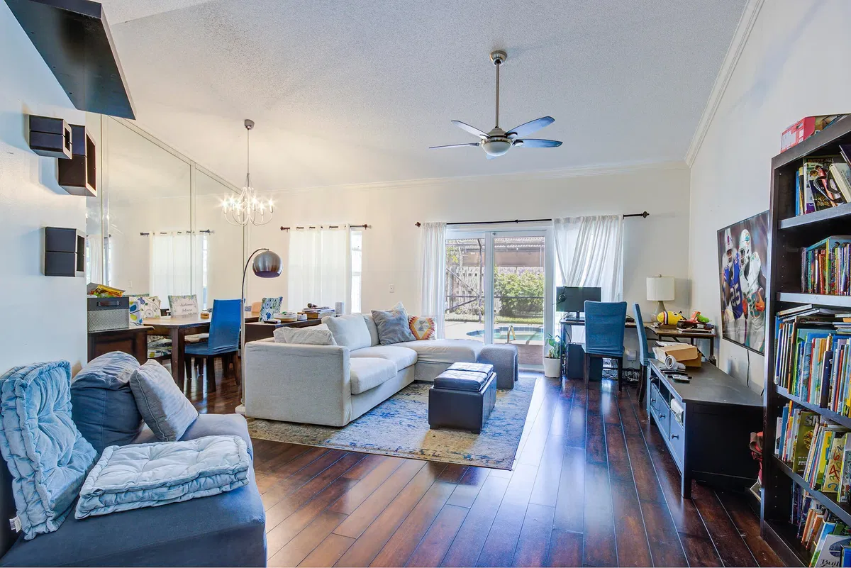  Residence photo 7