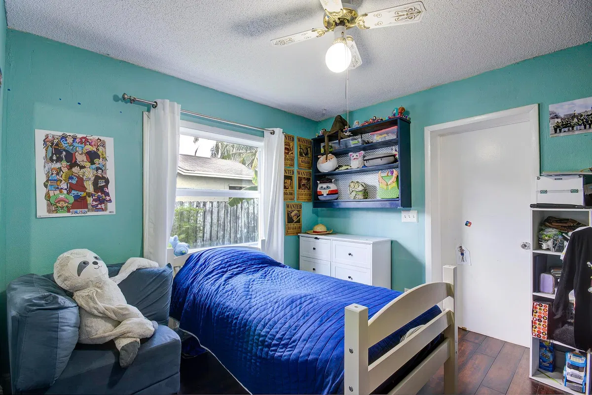  Residence photo 22