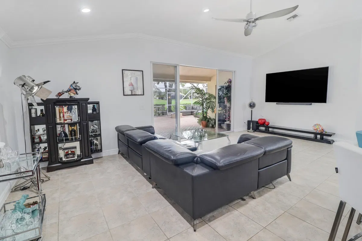 Residence photo 7