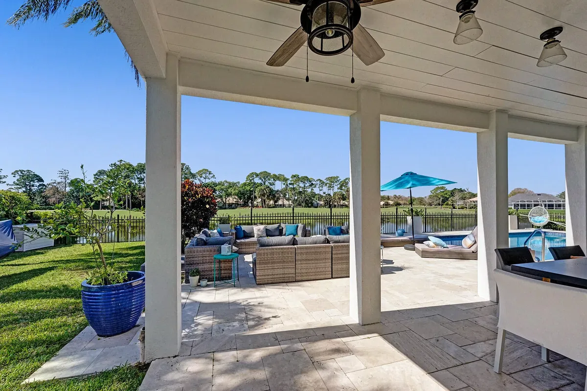 PGA National Palm Beach Gardens Residence photo 28