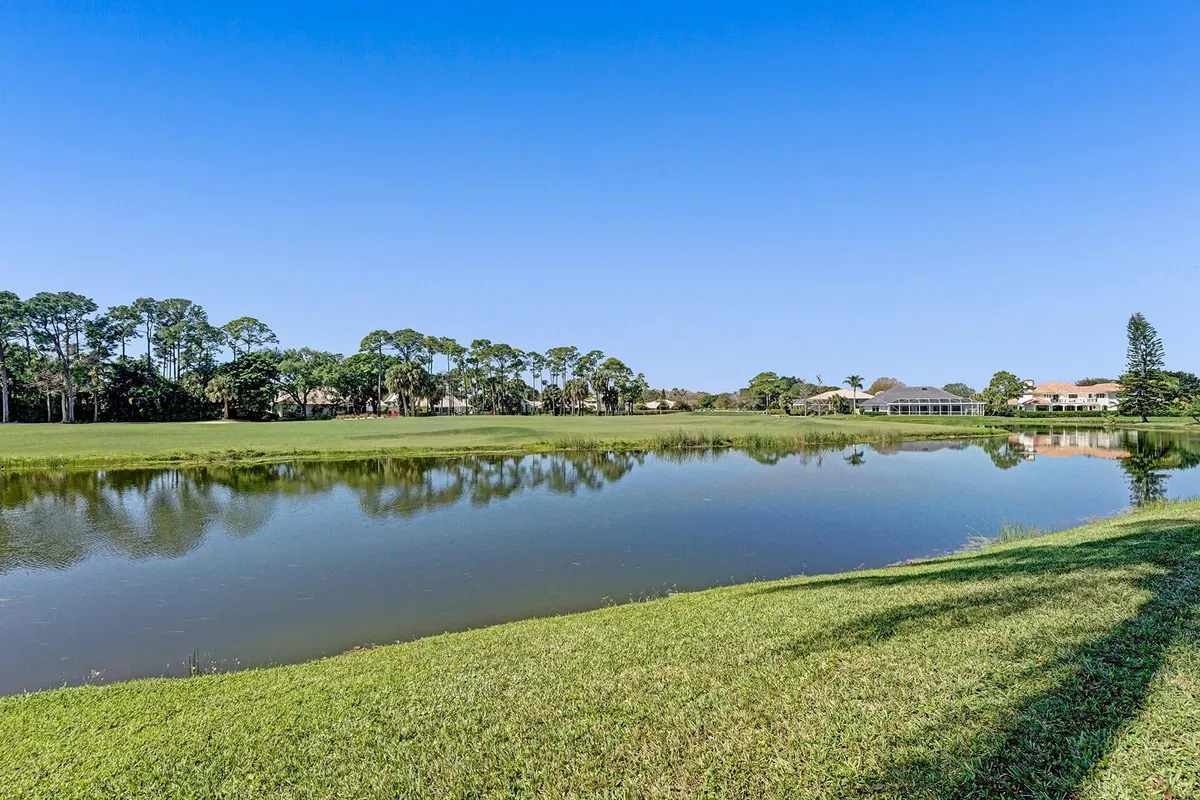 PGA National Palm Beach Gardens Residence photo 34