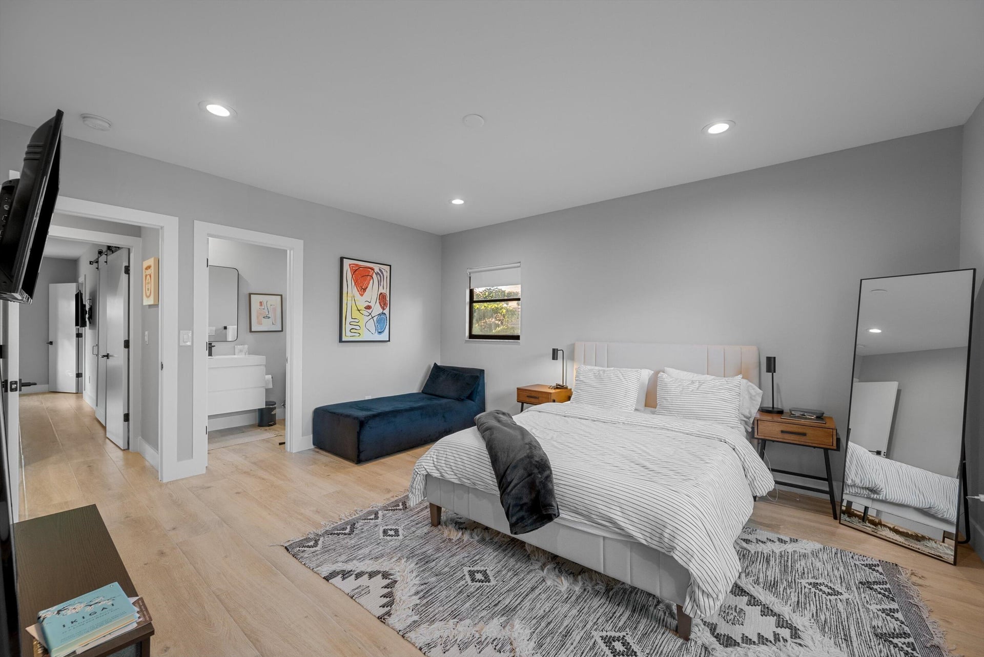  Unit Apt 204 photo 19