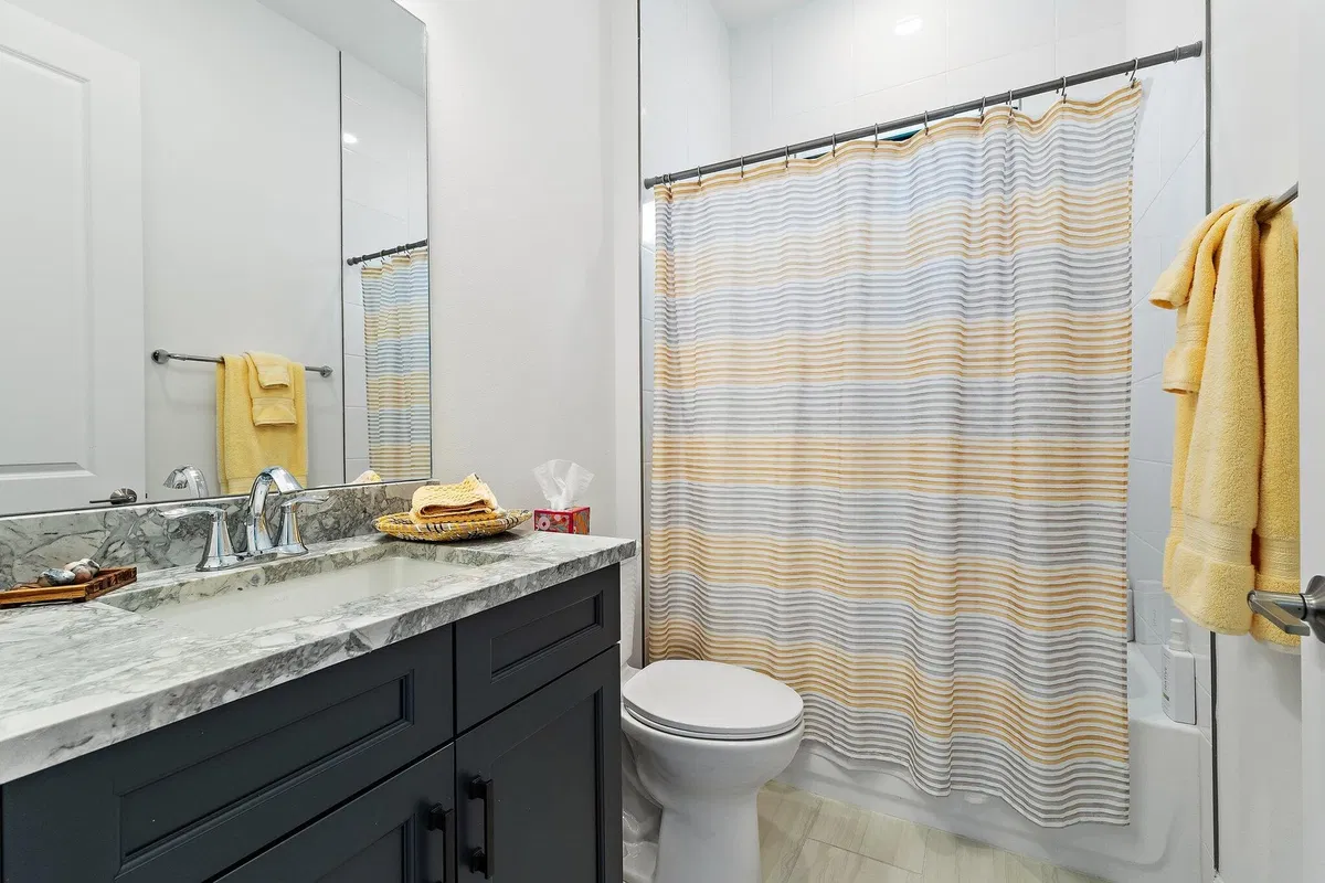 Residence photo 31