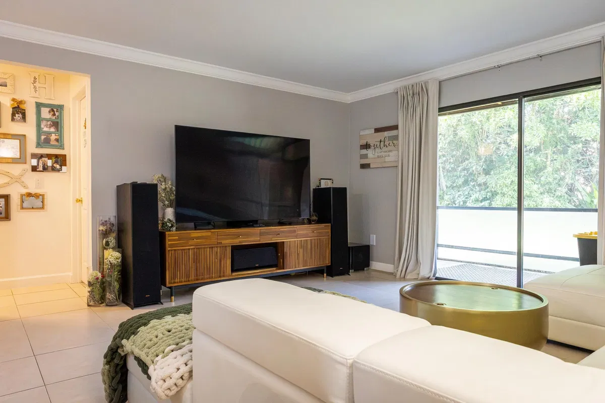  Residence photo 16