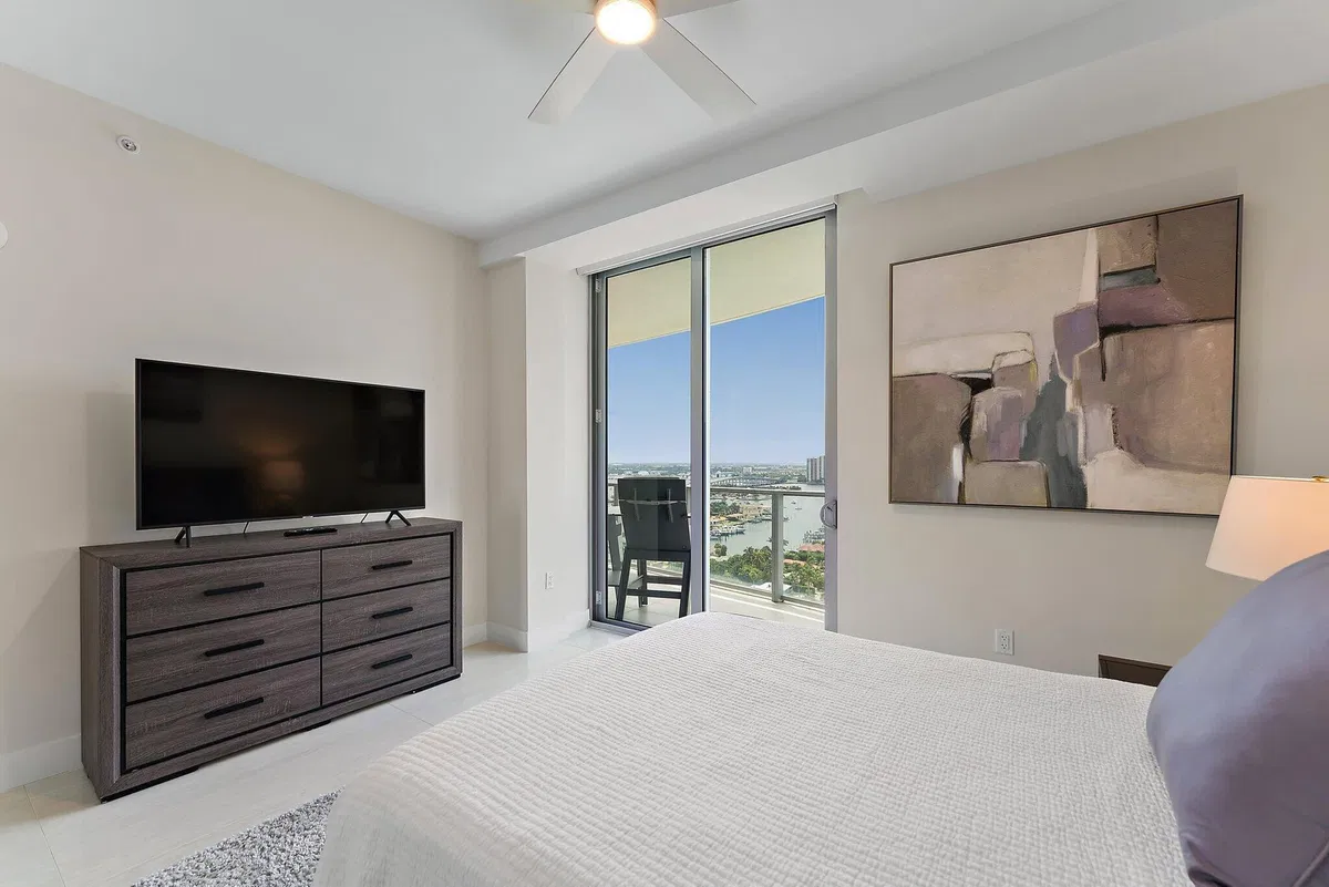 Amrit Ocean Resort & Residences Unit 1906 photo 22