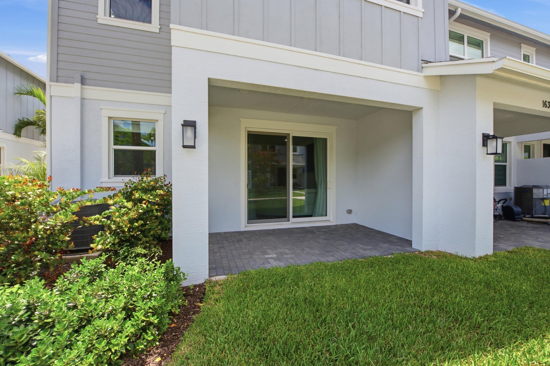 Residence photo 28