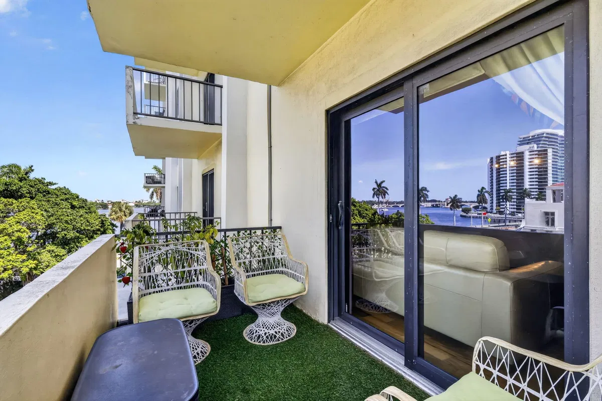 Downtown West Palm Beach Unit 4B photo 25