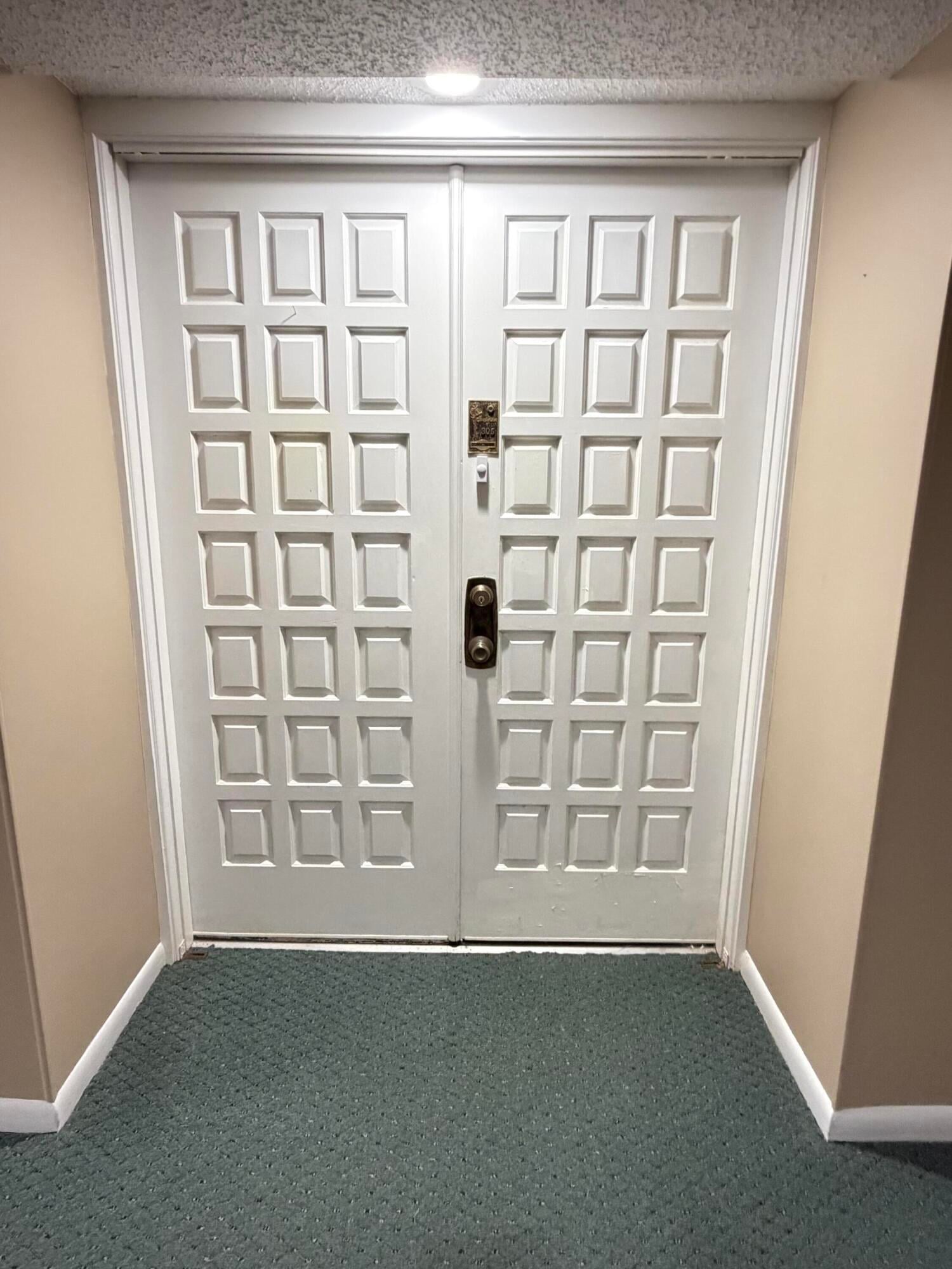Unit 9-305 photo 7