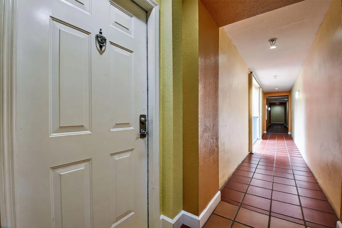 Courtyards in Cityplace Unit 412 photo 31