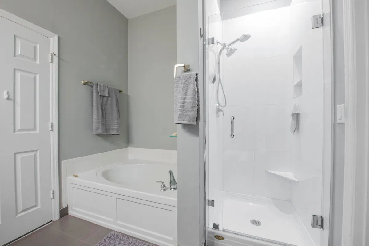  Unit 211 photo 34