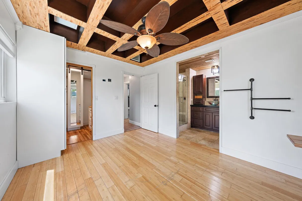  Residence photo 13