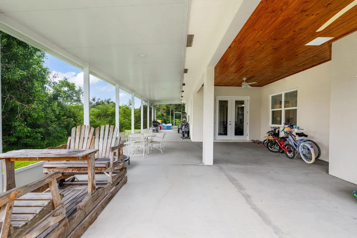 Residence photo 28