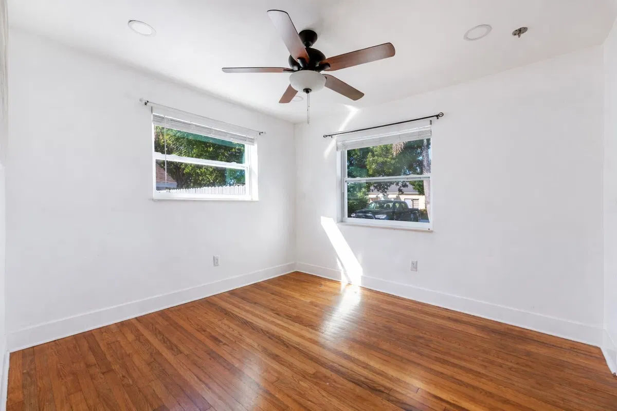 Residence photo 10