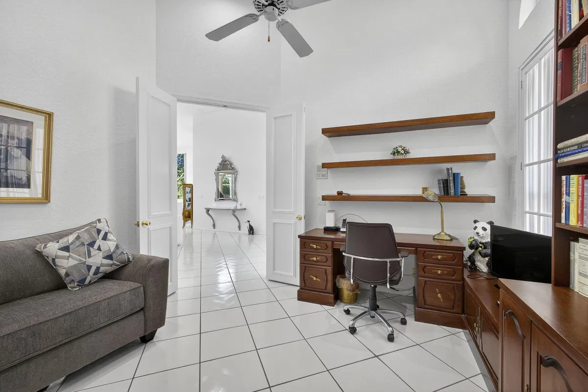  Residence photo 40