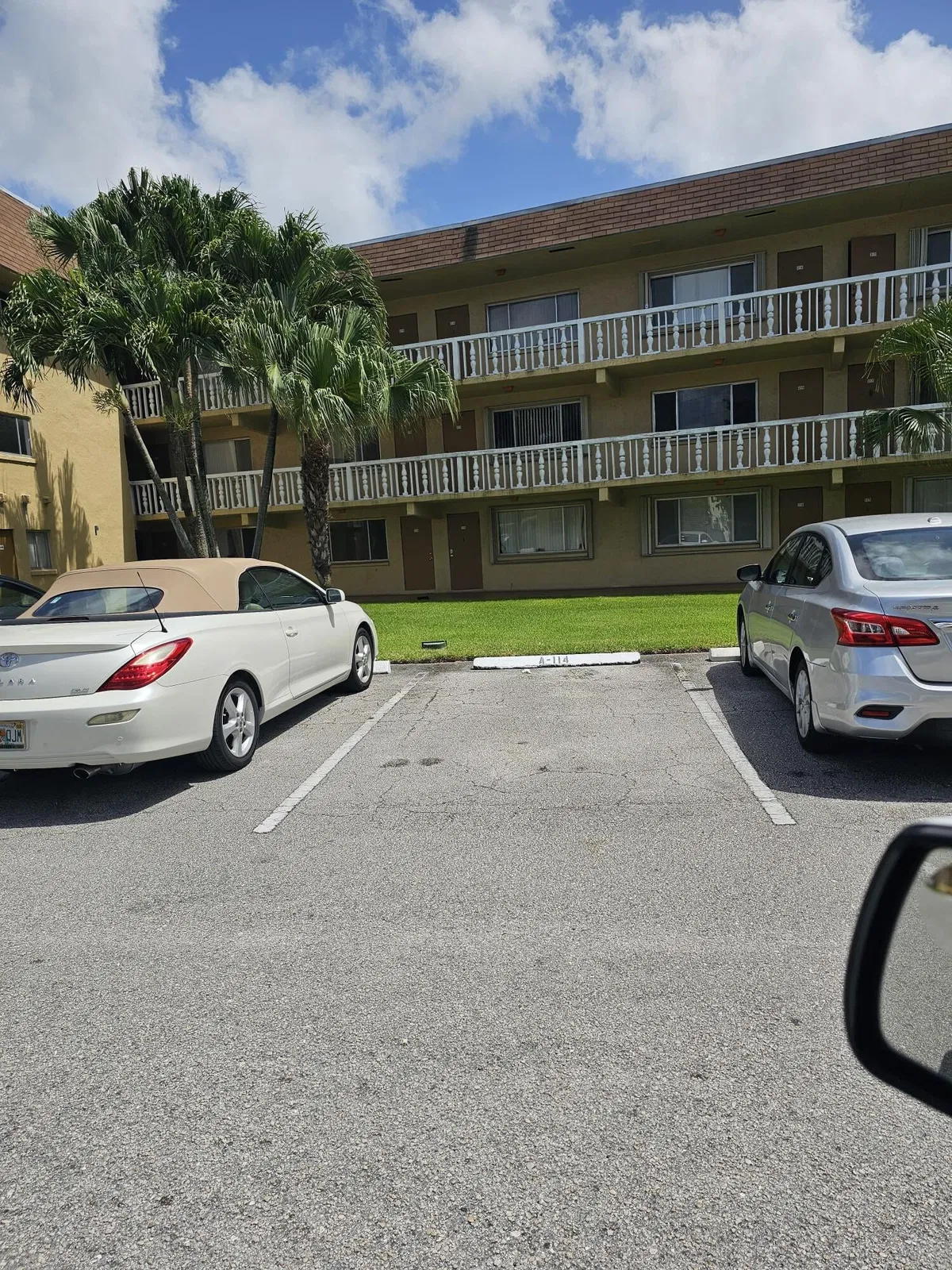  Unit 114 photo 10