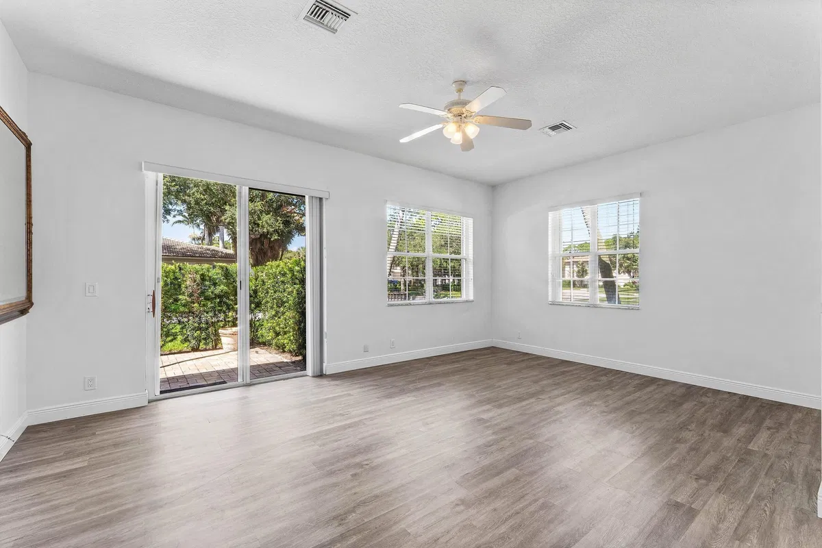 Evergrene Palm Beach Gardens Residence photo 13