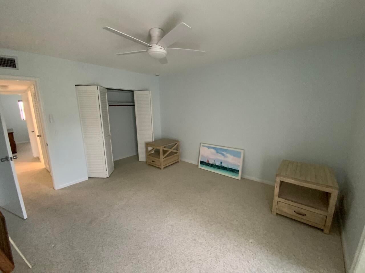 Unit 305 photo 19