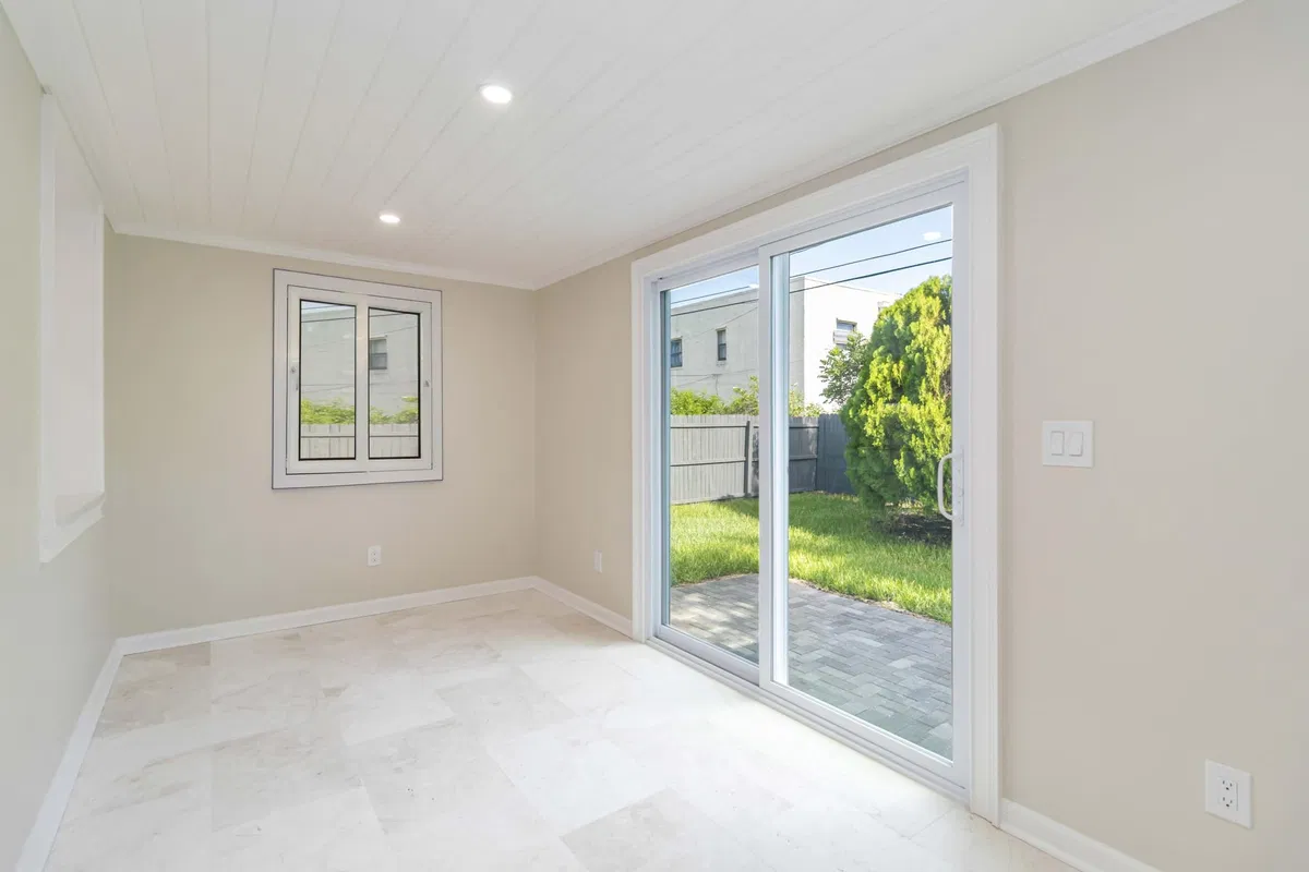 West Palm Beach Residence photo 13
