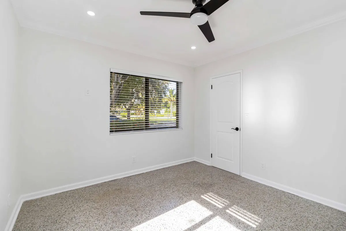 West Palm Beach Residence photo 19