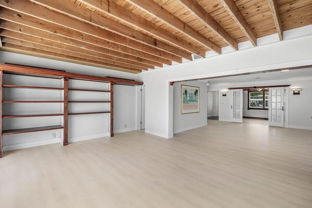 Residence photo 10