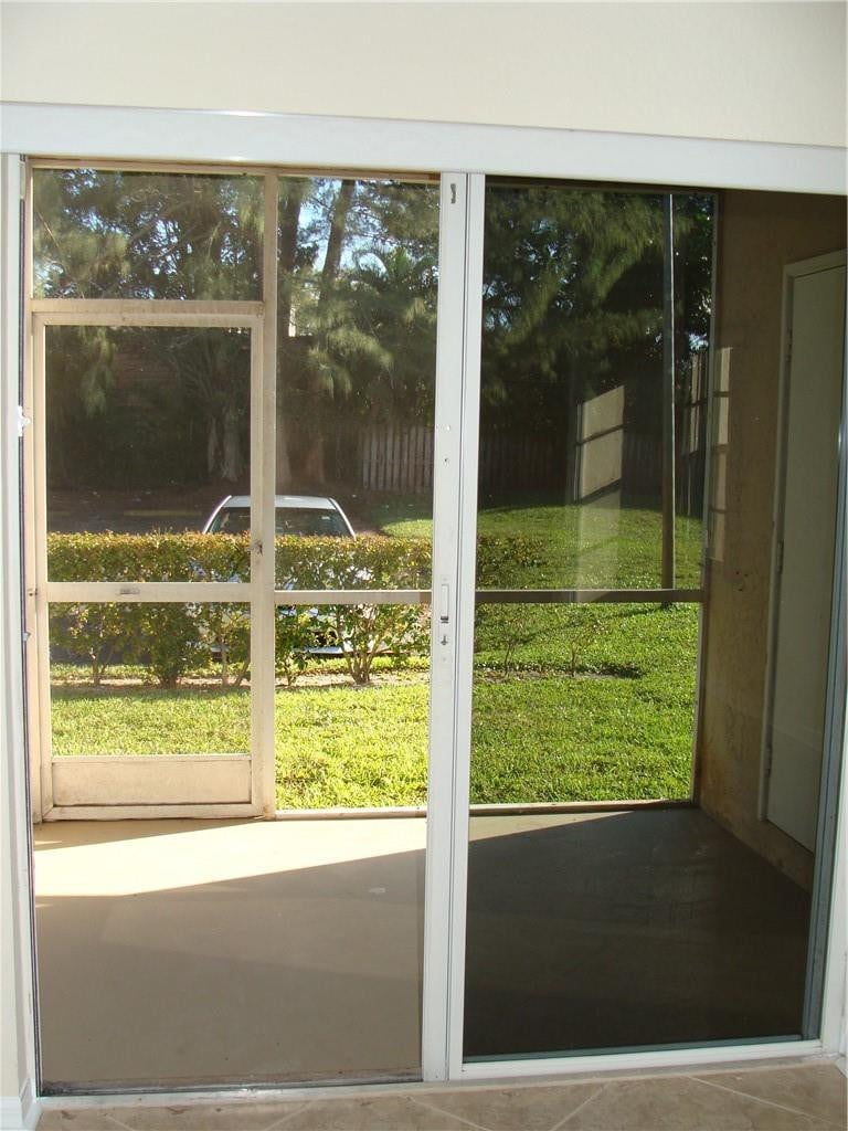 Unit 104W photo 22