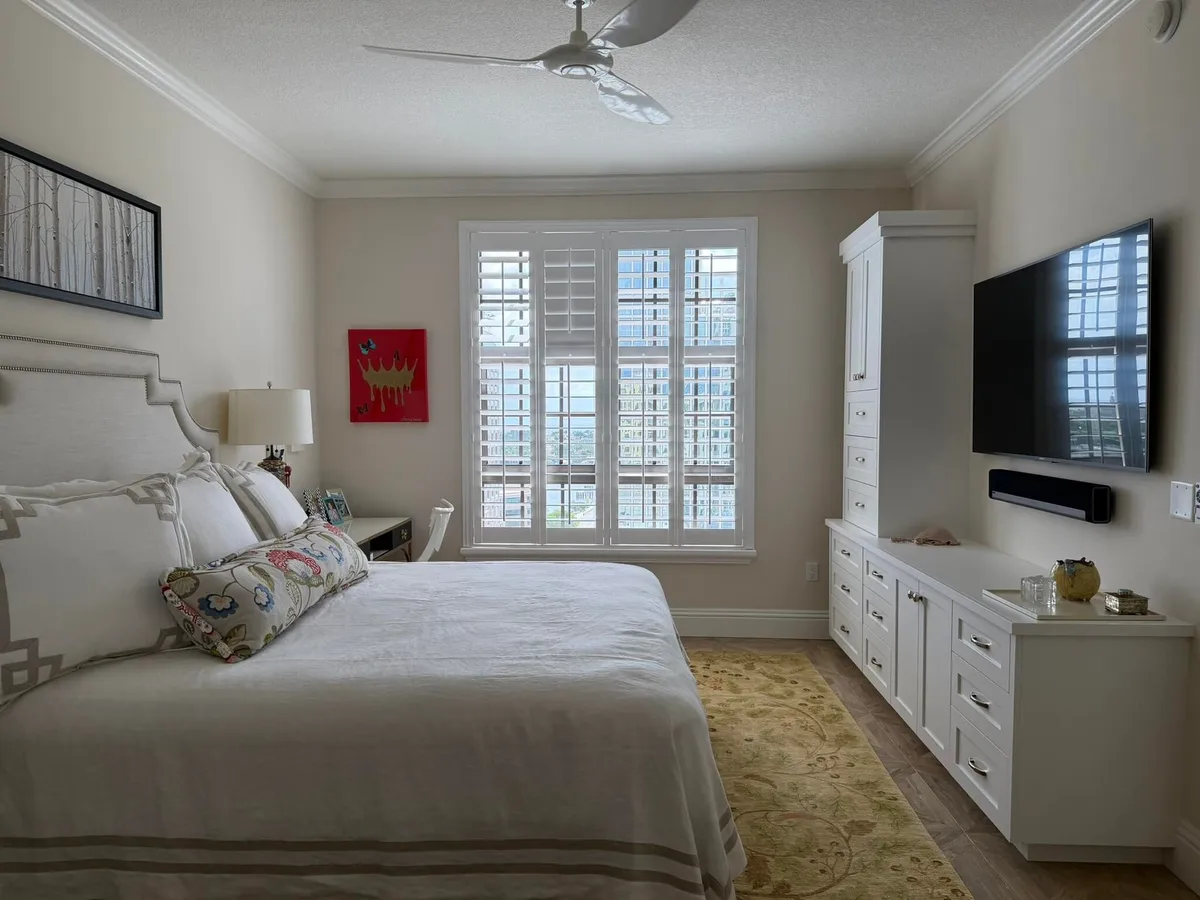 One City Plaza Unit 1508 photo 4