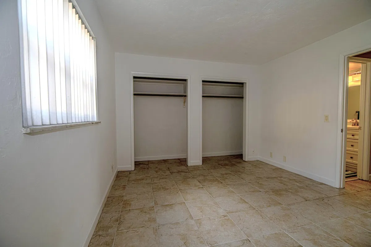 Unit 5 photo 10