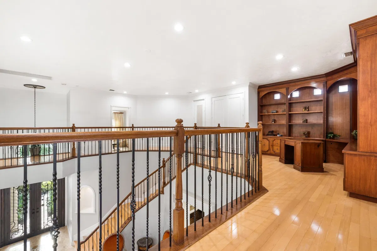 Residence photo 28