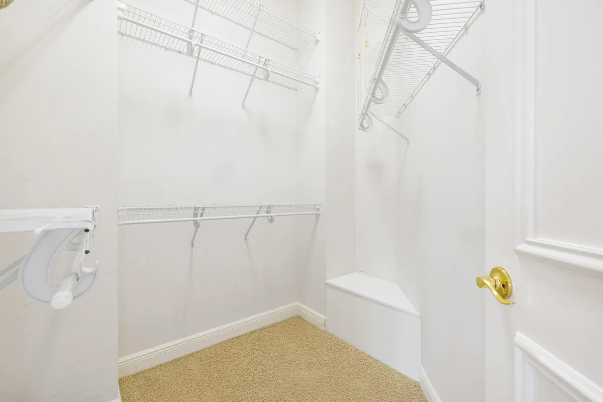 Residence photo 37