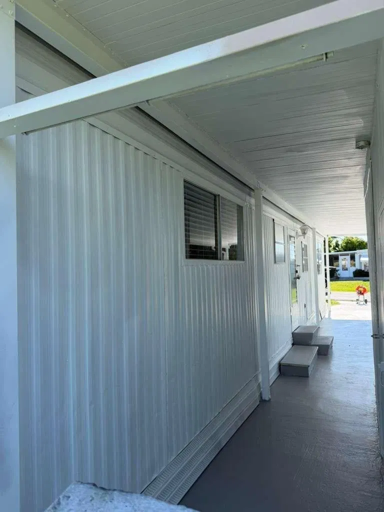 Residence photo 7