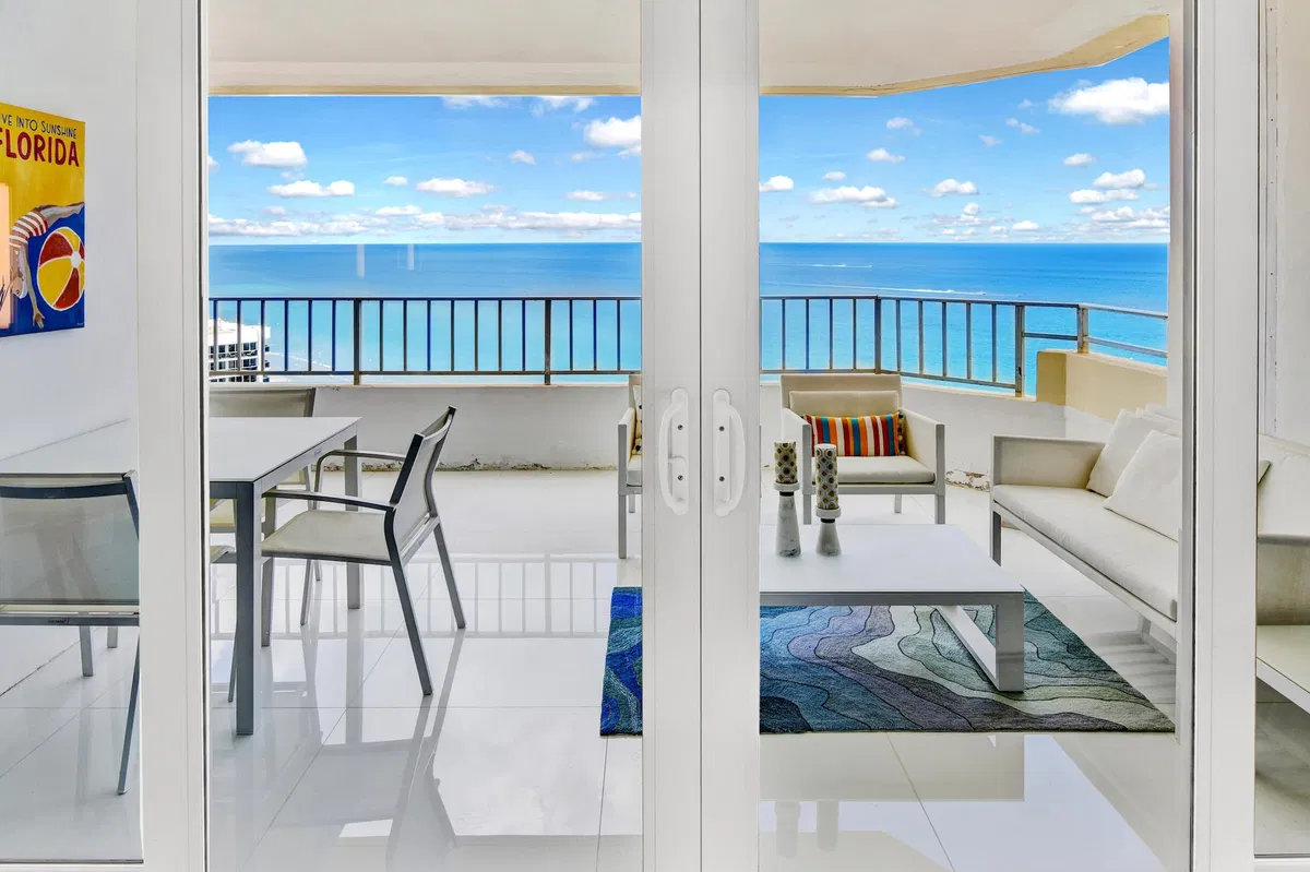 500 S Ocean Boca Unit 2207 photo 7