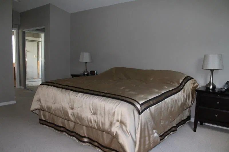 Residence photo 16