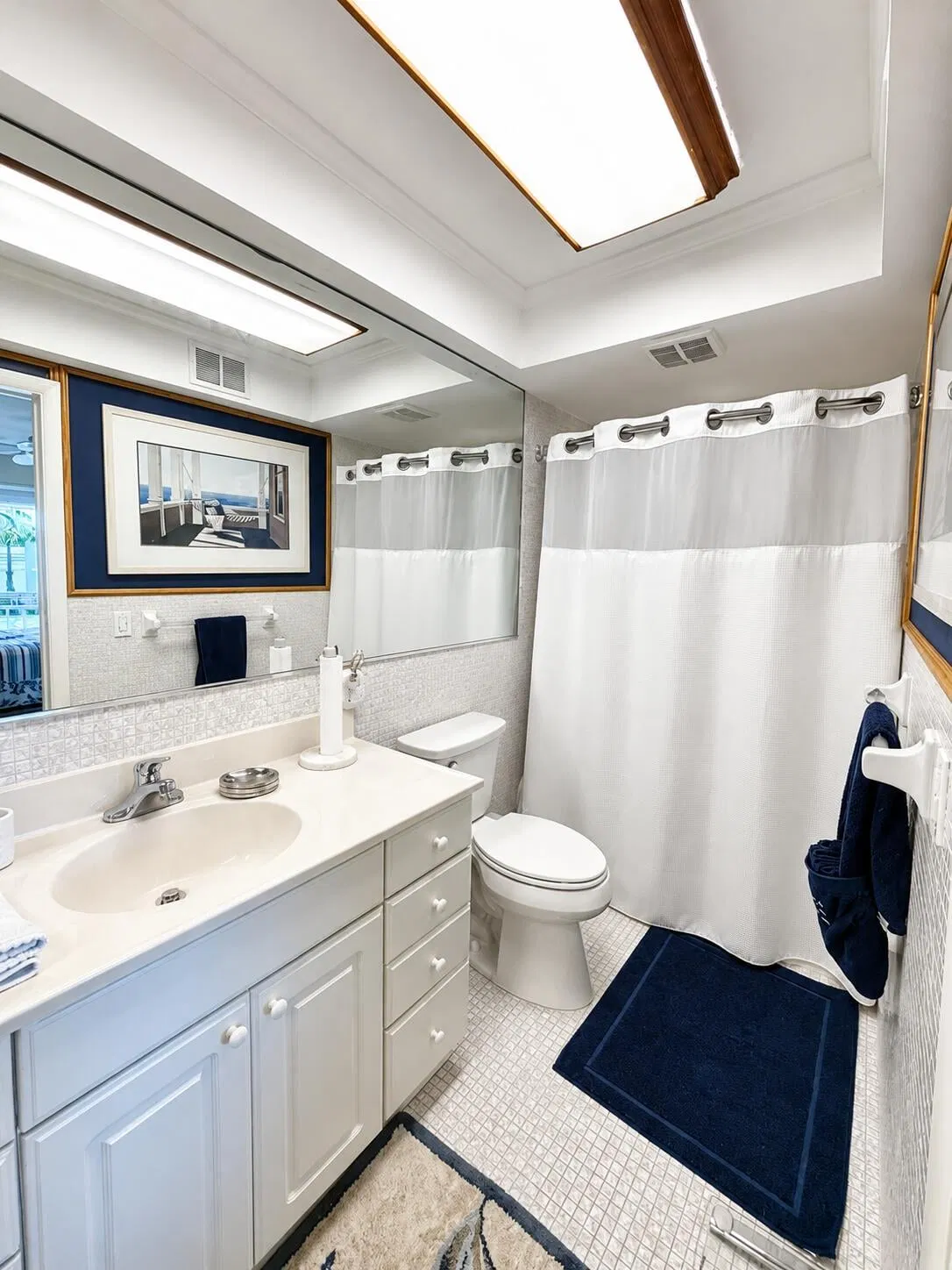 Unit 22 photo 10