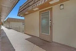 Unit 81 photo 13