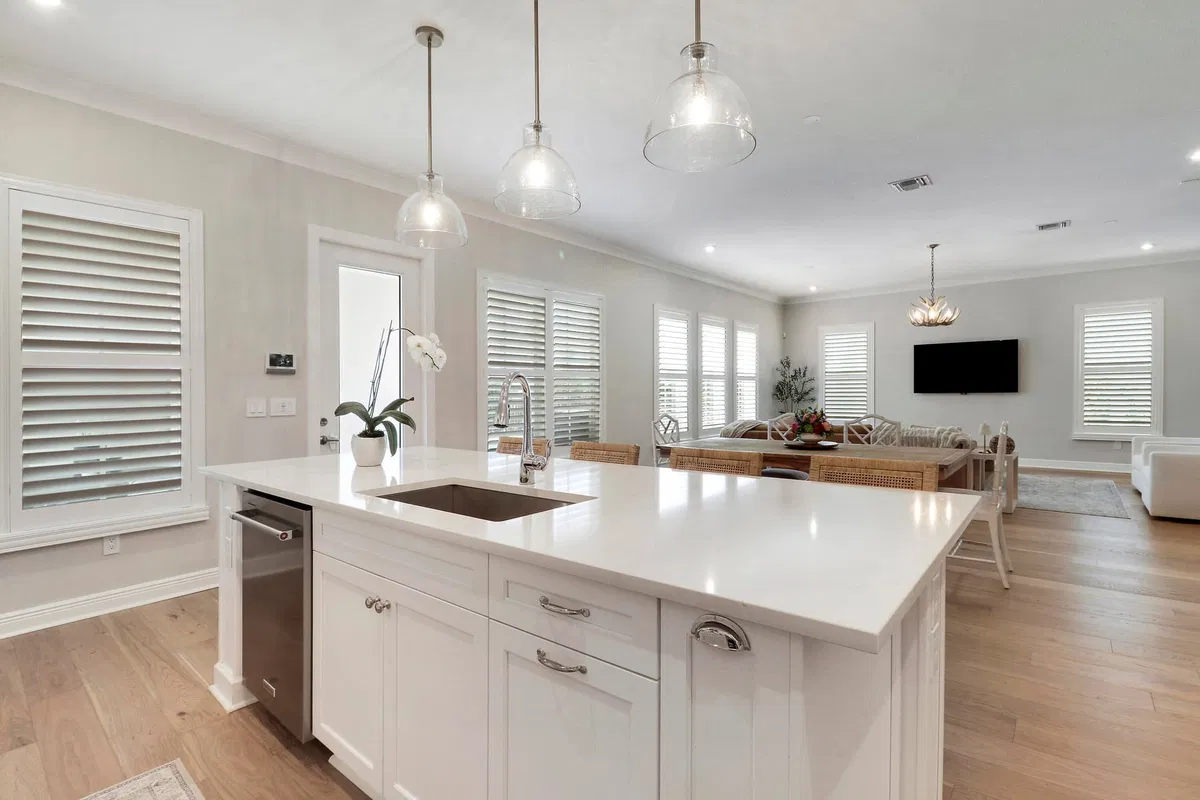 Residence photo 31