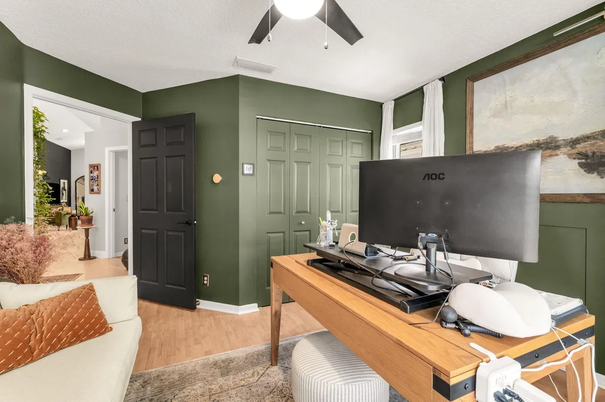  Residence photo 28