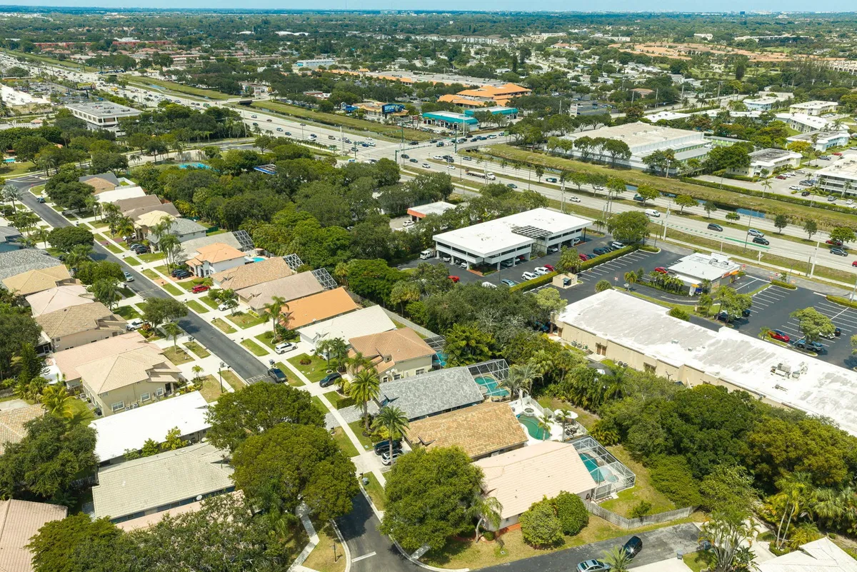  Residence photo 46