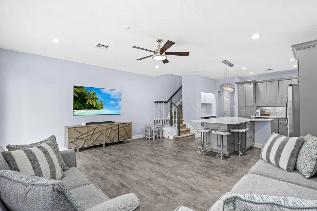 Residence photo 10