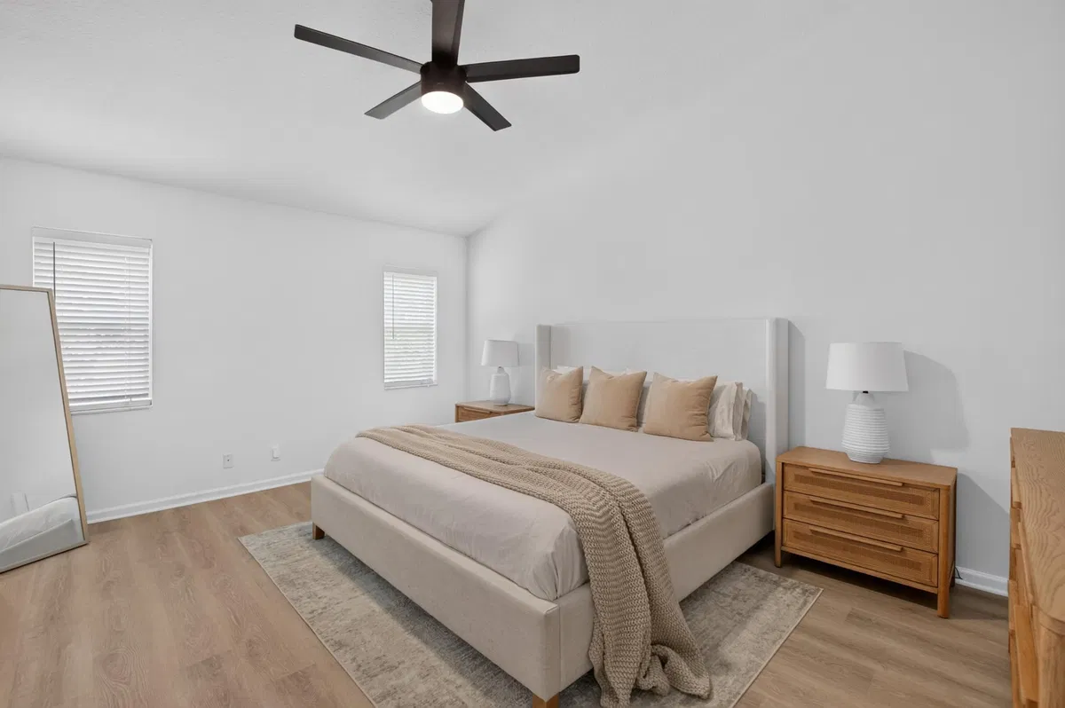 Residence photo 19