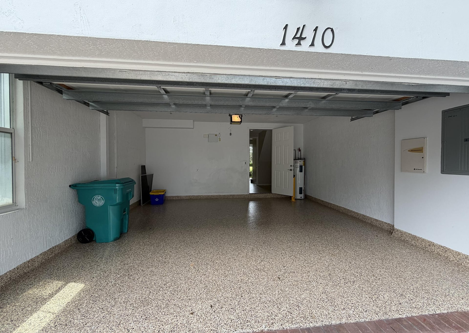  Residence photo 7