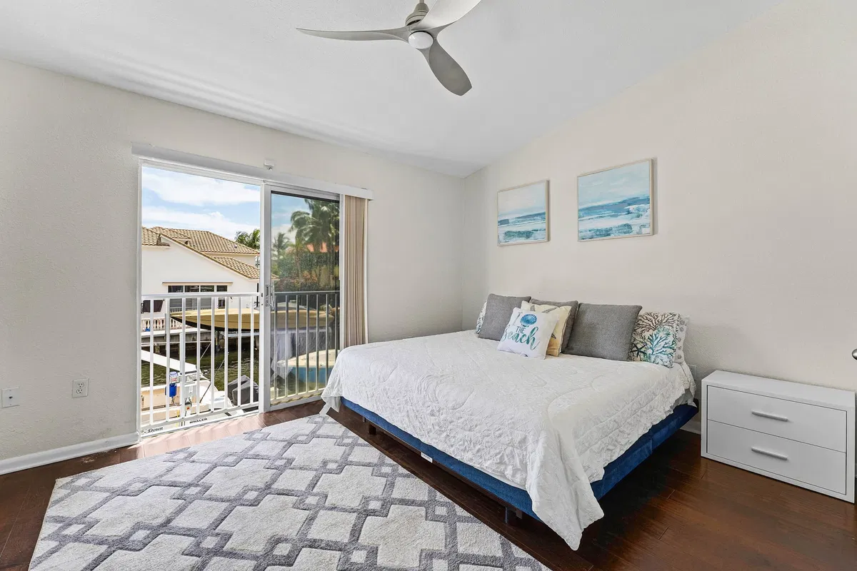  Residence photo 13