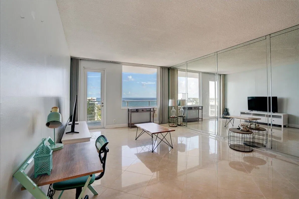 The Patrician of Palm Beach Unit 806 photo 10