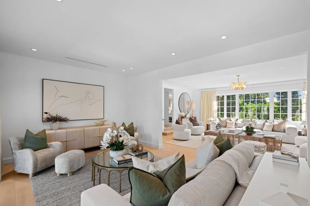 North End Palm Beach Residence photo 16