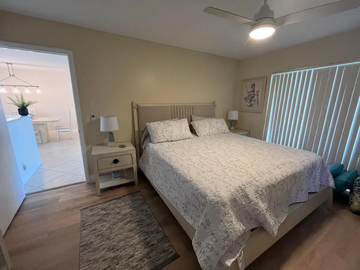 Residence photo 34