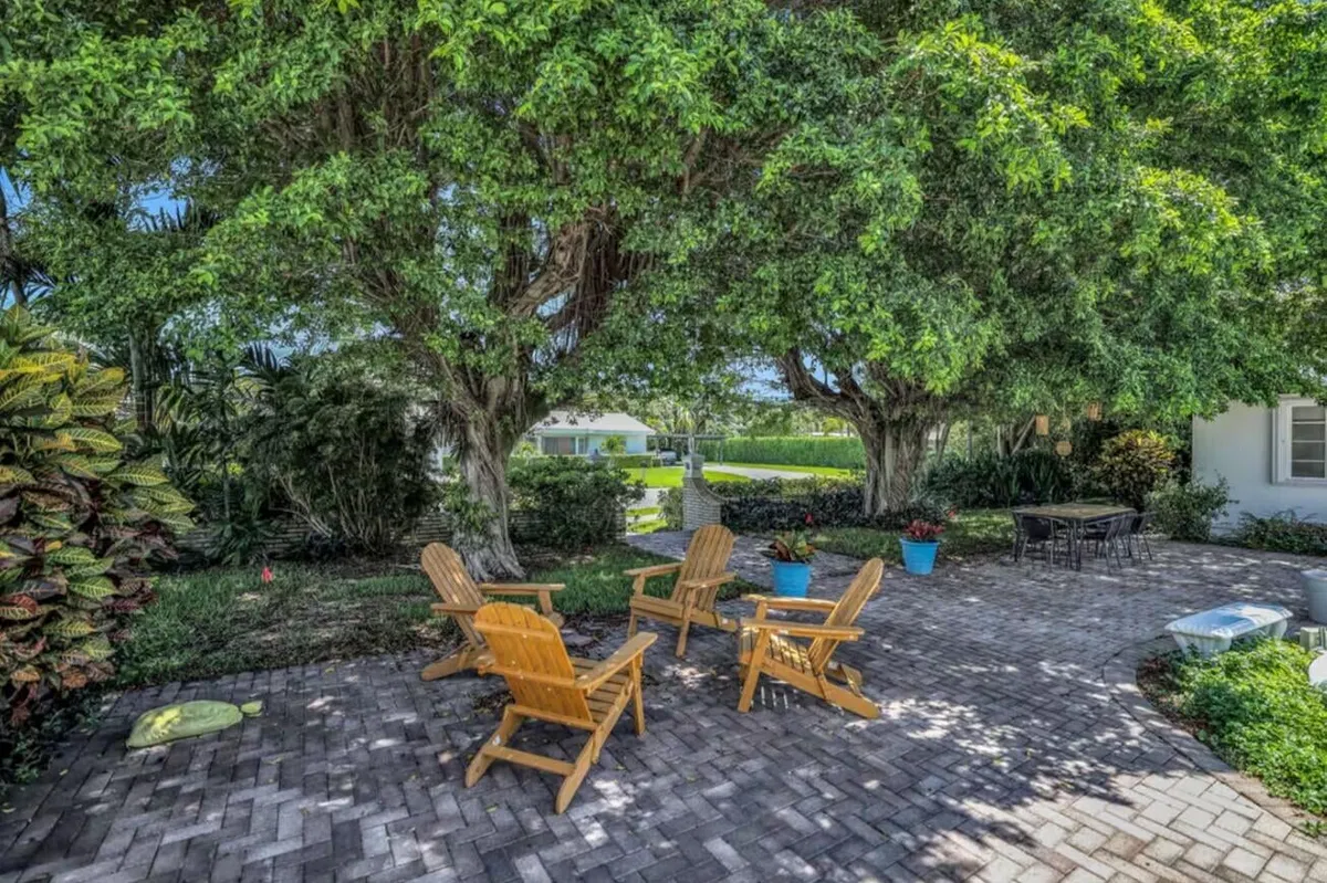 Singer Island Unit 1 photo 16