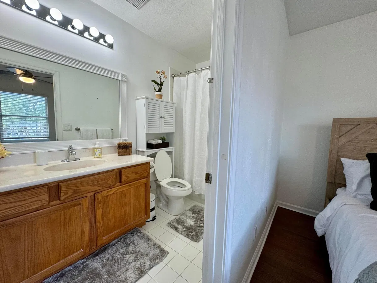 Residence photo 10